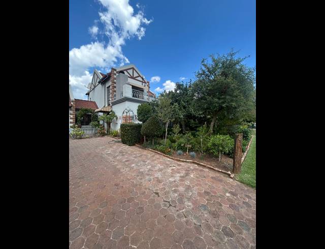 3 BEDROOM HOUSE FOR SALE IN MEERHOF